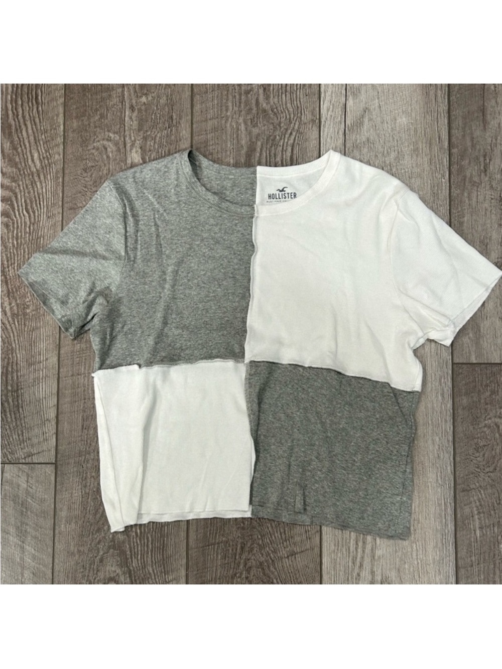 Hollister Gray & White Patchwork T‑Shirt